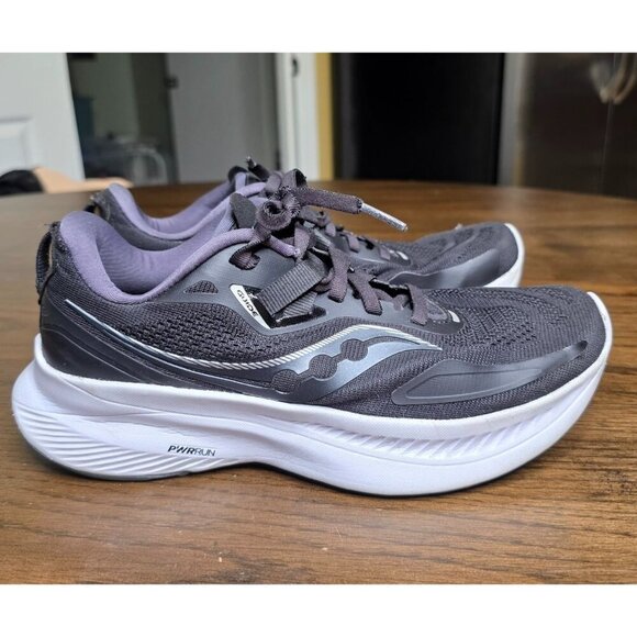 Saucony Guide 15 Black/White Womens Running Shoes S20684-05 size 7 - Picture 1 of 16